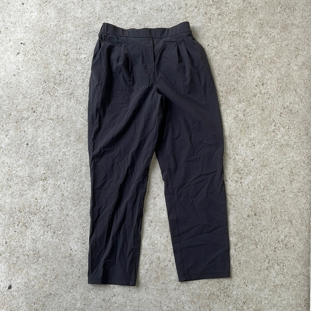 Lululemon black trouser